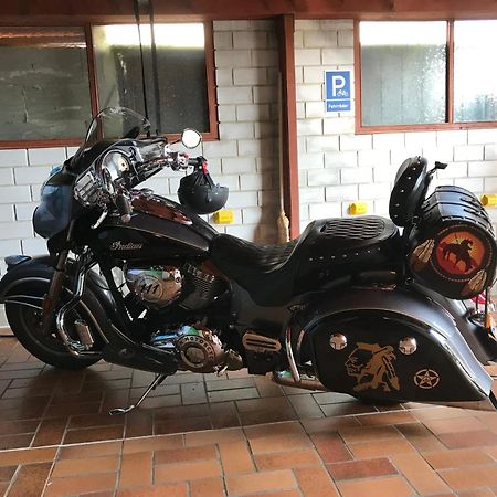 Abendruhe Hotel - Kontaktloser Check In Oberhaching Luaran gambar
