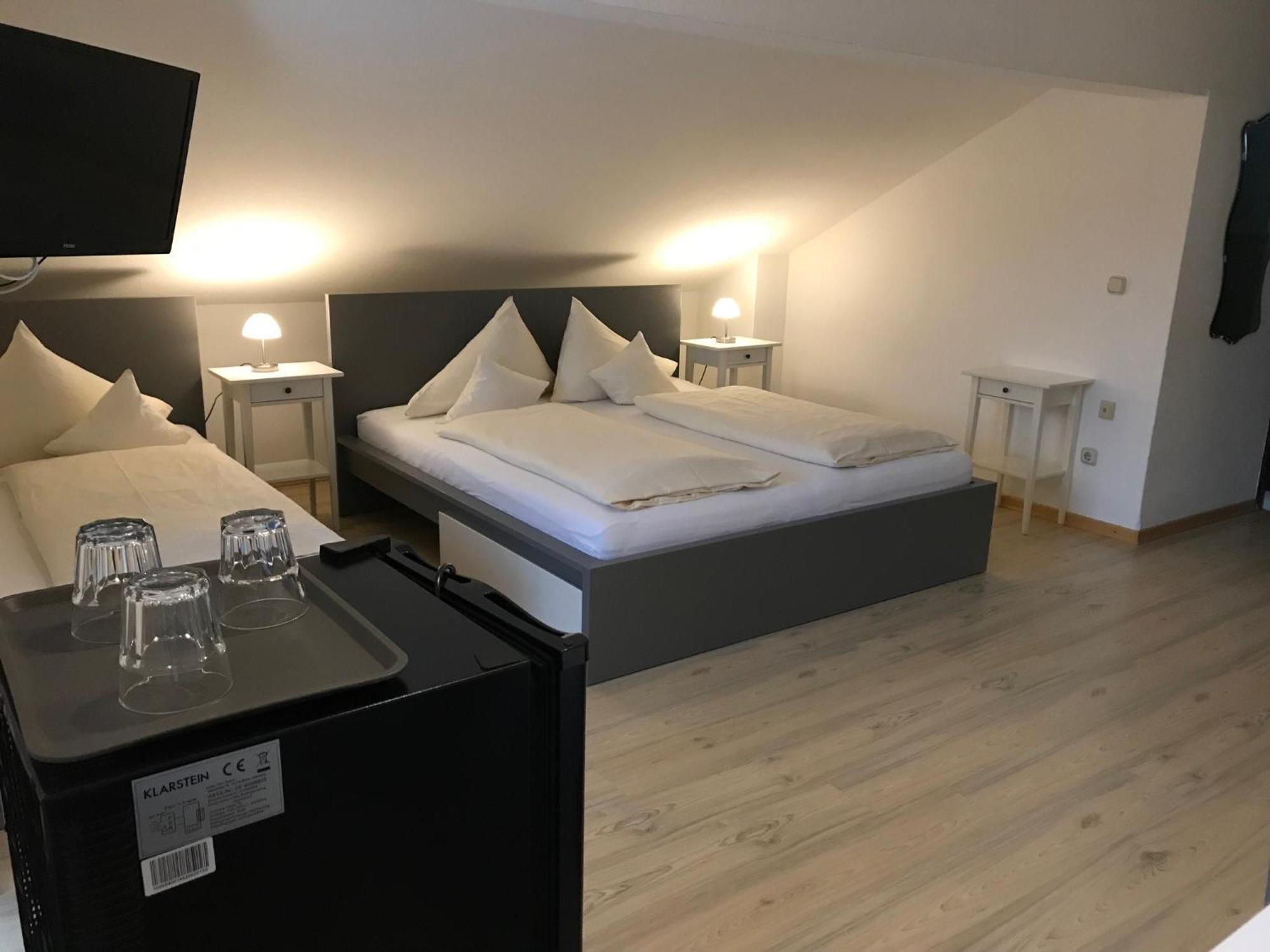 Abendruhe Hotel - Kontaktloser Check In Oberhaching Luaran gambar
